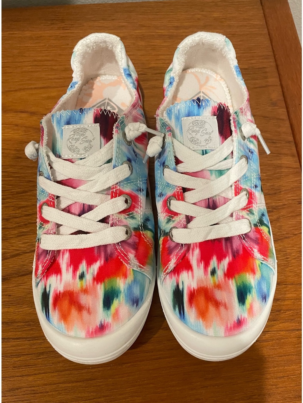 Roxy Bayshore III Multicolor Sneakers Size 8 NIB